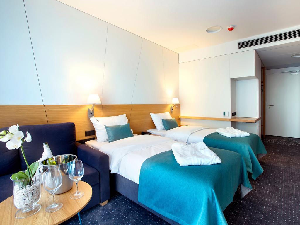 Regatta Hotel Restauracja Spa Poznan Oda fotoğraf